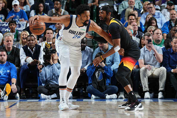 gettyimages-1240076862-594x594